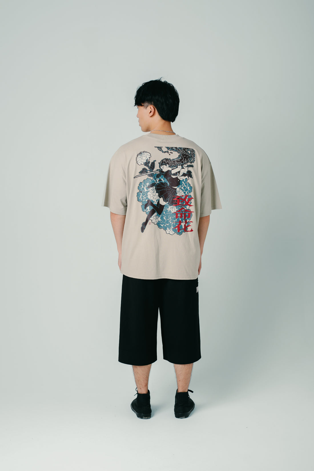 FATAL FLOWER • Oversized T-Shirt