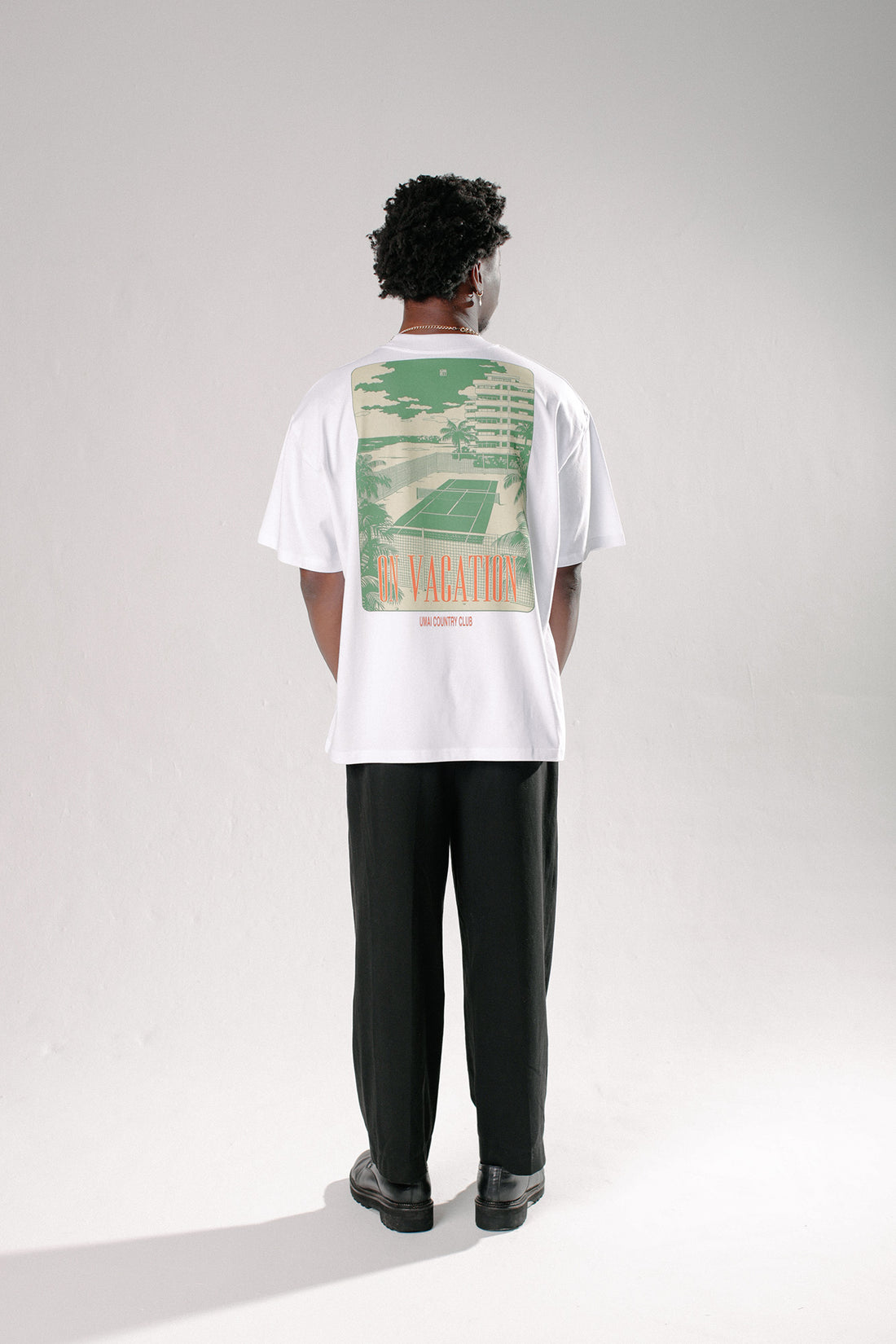 ON VACATION • Oversized T-Shirt