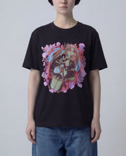 Sakura • T-Shirt