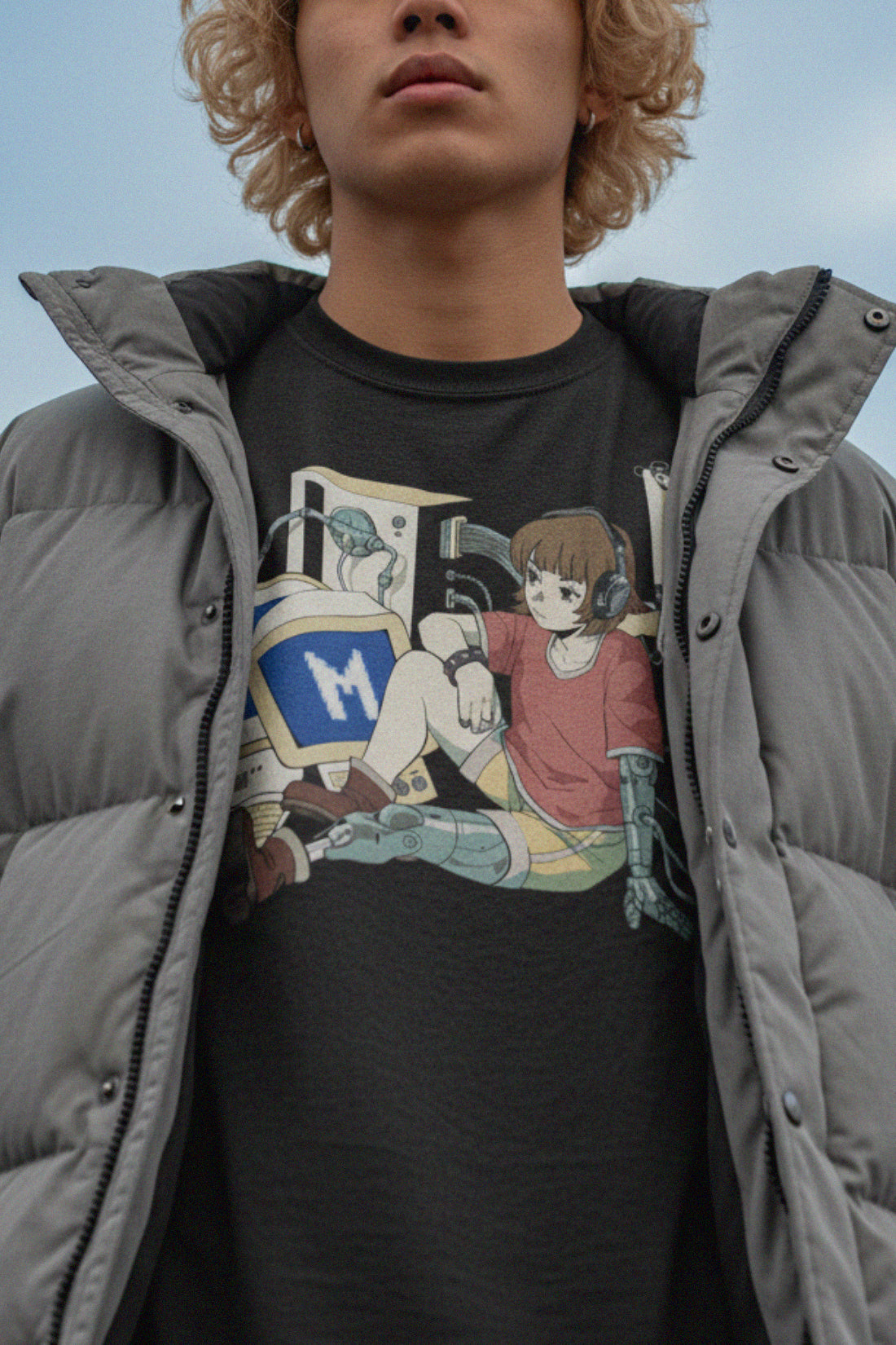 Retro Link • T-Shirt