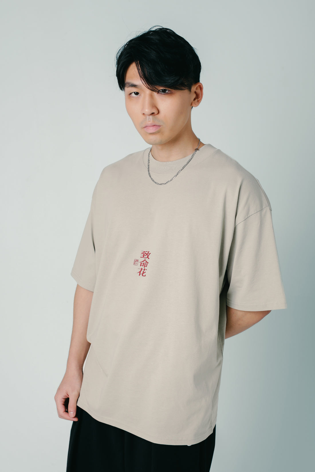 FATAL FLOWER • Oversized T-Shirt