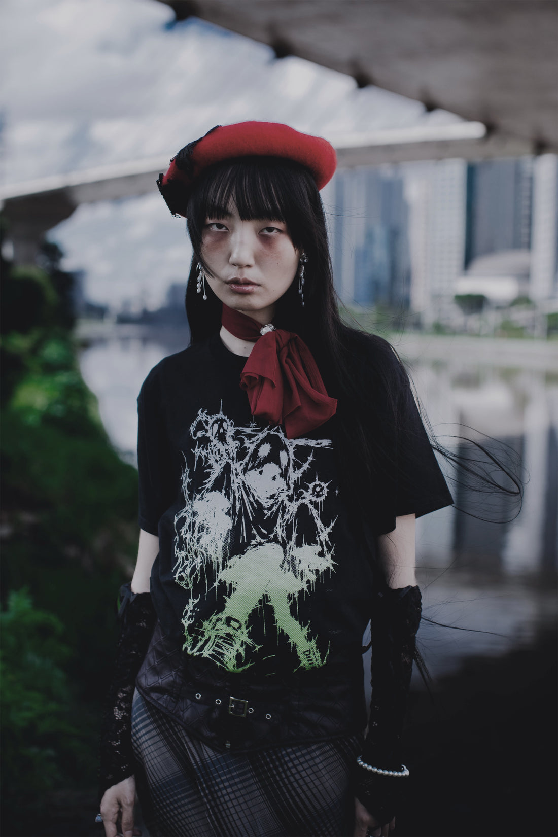 Model wearing the Cyberghost T-Shirt from THE MIST