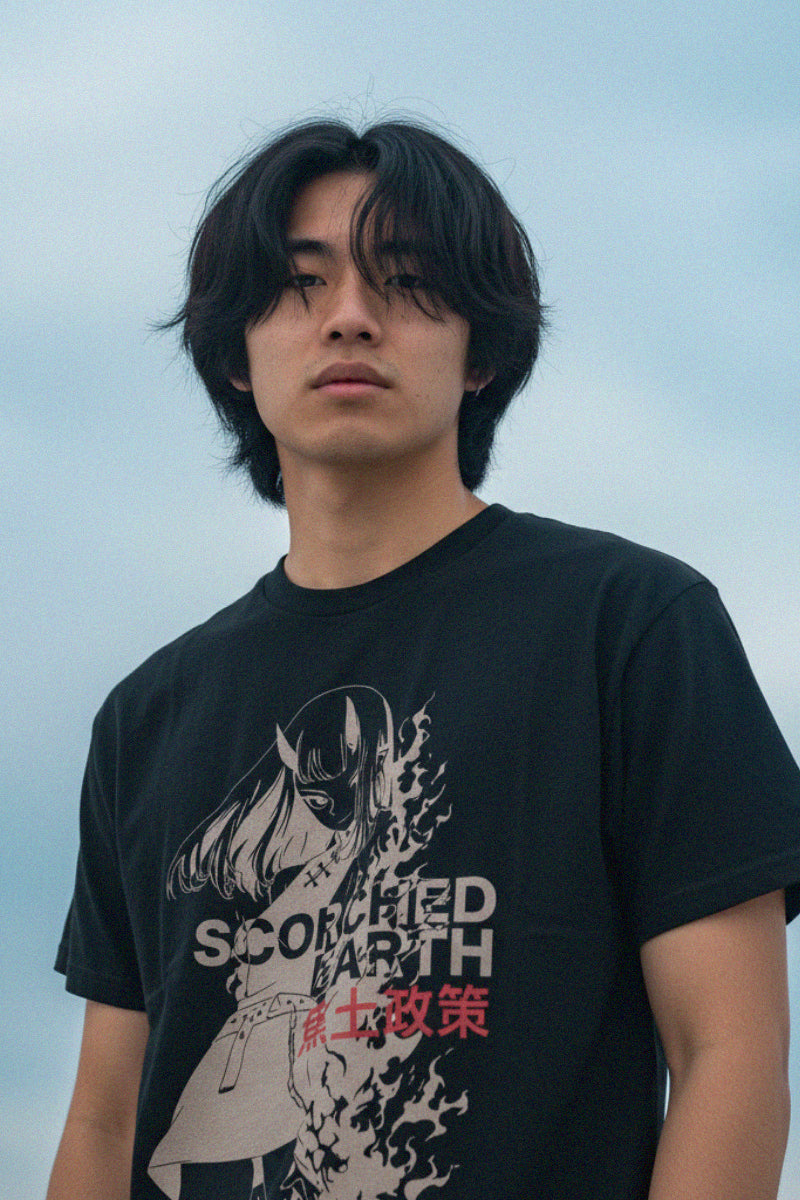 焦土 - Tシャツ