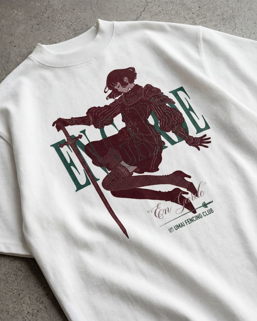 En Garde • Oversized T-Shirt