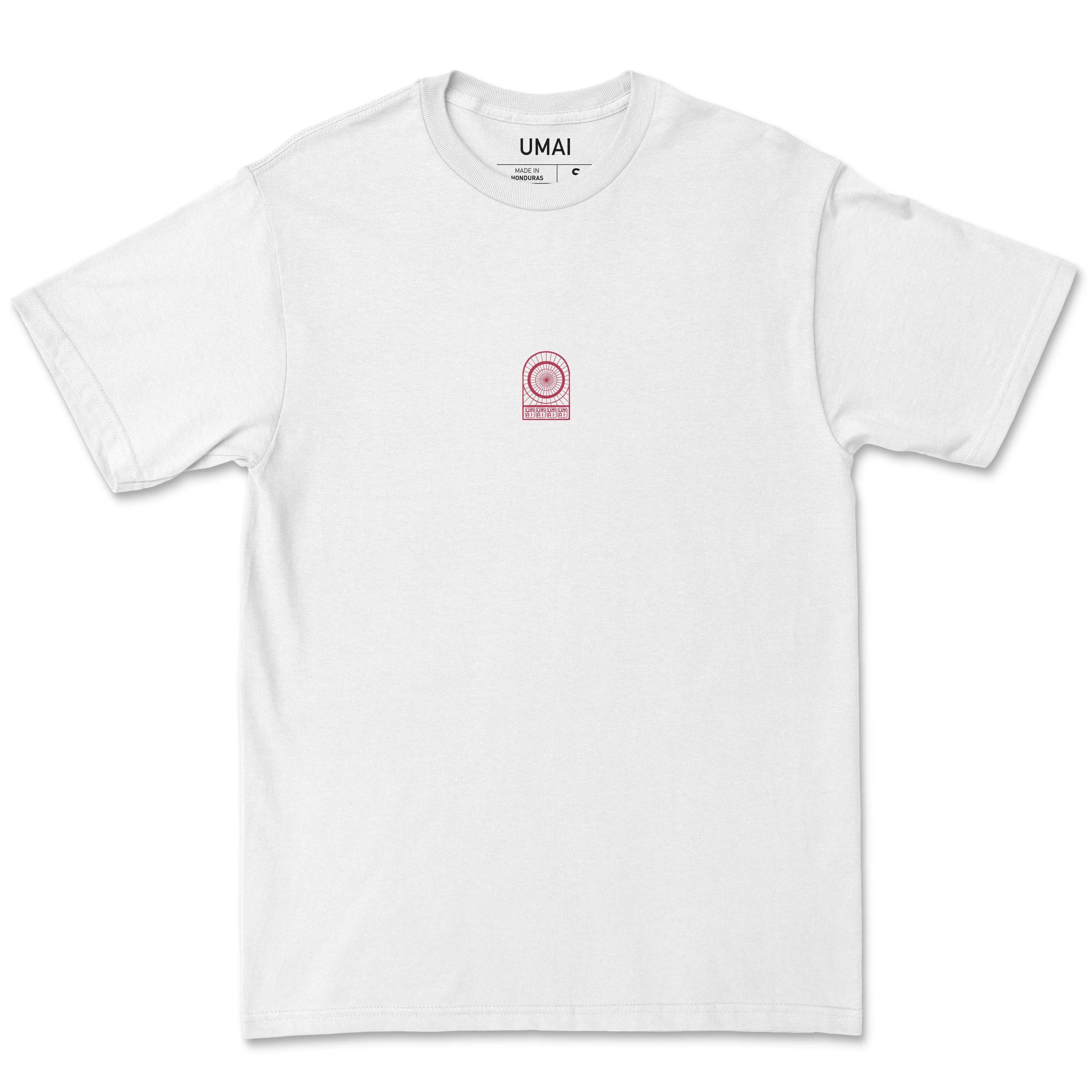 Kirche von Umai • T-Shirt [Rückendruck] [Wöchentlich exklusiv]