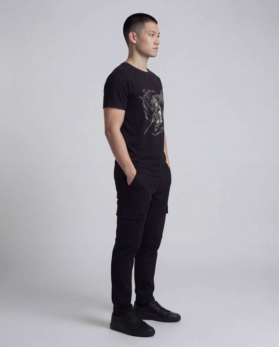 Mage • T-Shirt