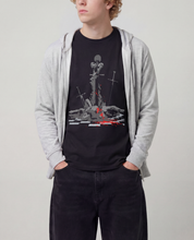 灰と鉄 - Tシャツ